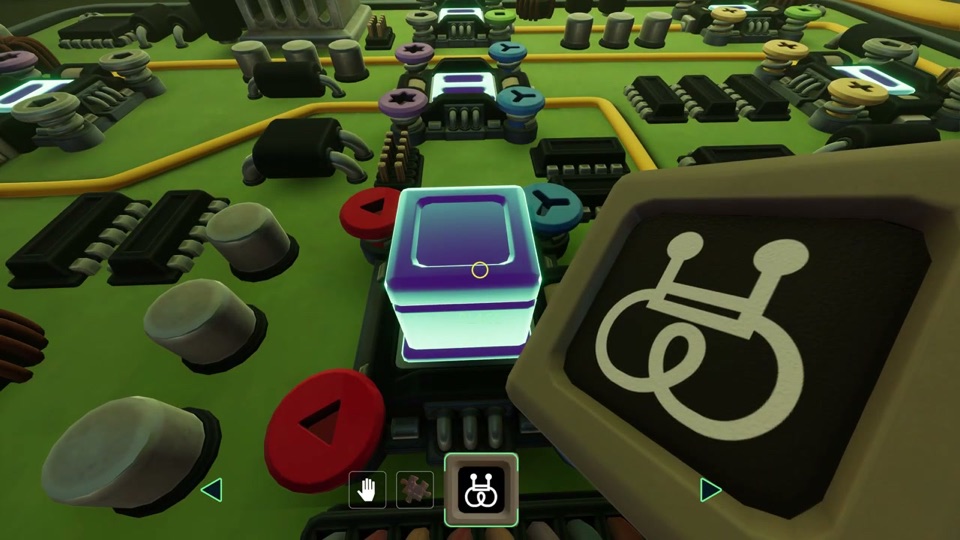 Holding the two-rings card next to a socket with red triangle and blue Y screws